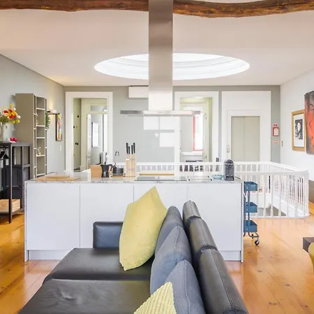 Sousa Viterbo Ribeira Luxury Penthouse *